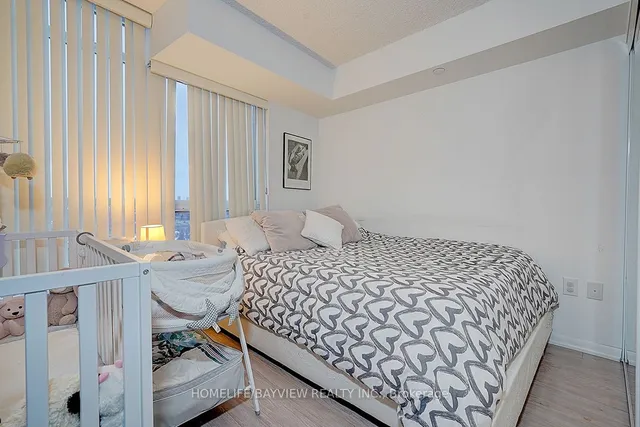 Additional image 12 of 800 Lawrence Ave Unit 1723