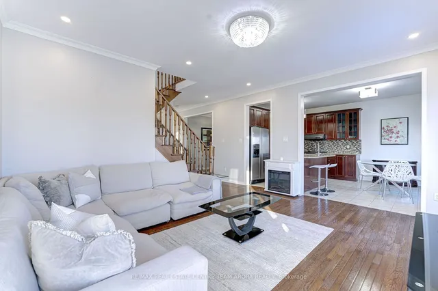 Additional image 9 of 15 Roundstone Dr