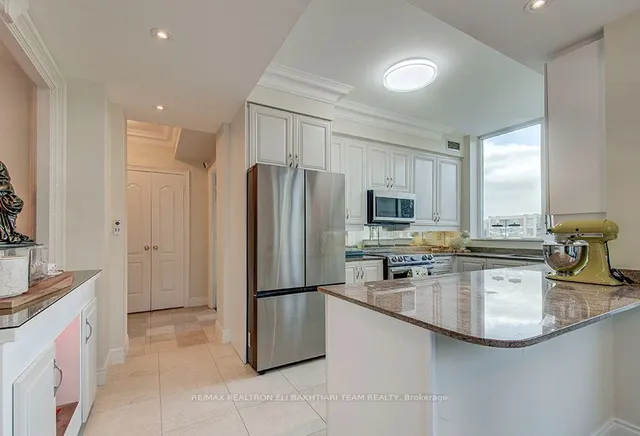 Additional image 16 of 38 William Carson Cres Unit 805