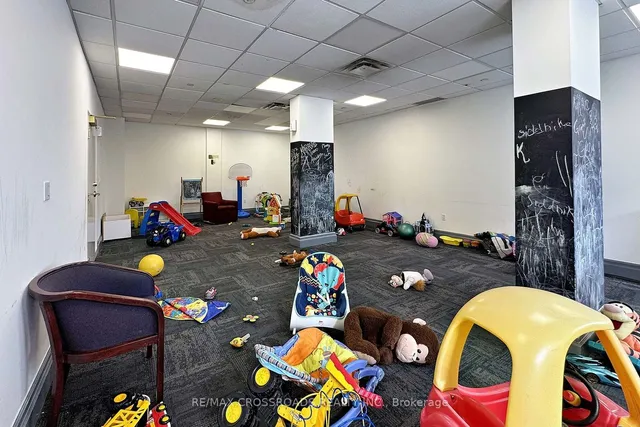 Additional image 28 of 1 Lee Centre Dr Unit 612