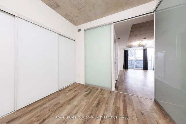 Additional image 23 of 30 Baseball Pl Unit 423