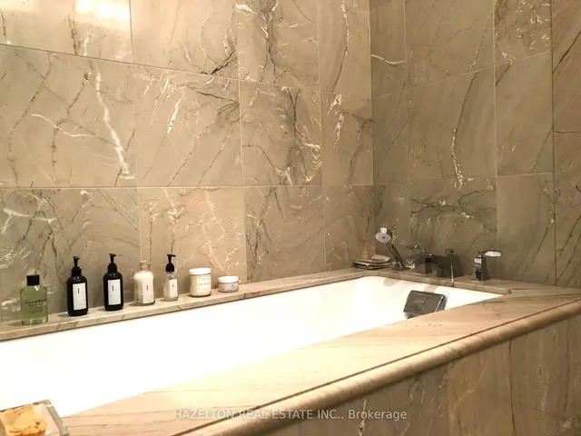 Additional image 22 of 55 Scollard St Unit 701