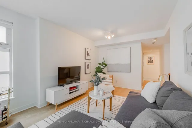 Additional image 9 of 50 Lombard St Unit 804