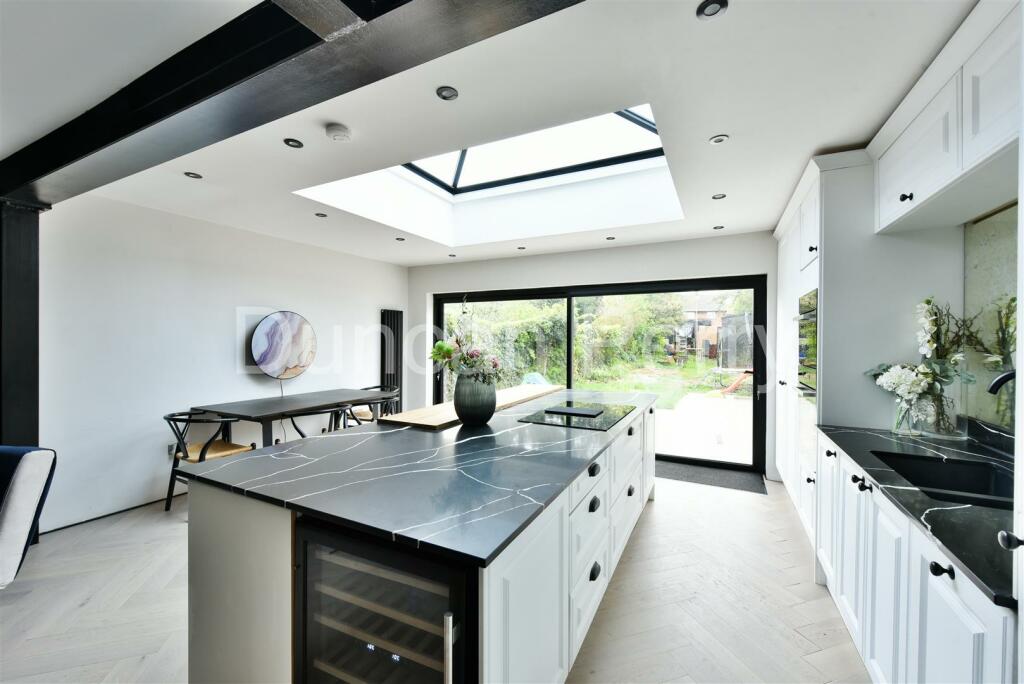 Additional image 5 of Holloways Lane, Welham Green