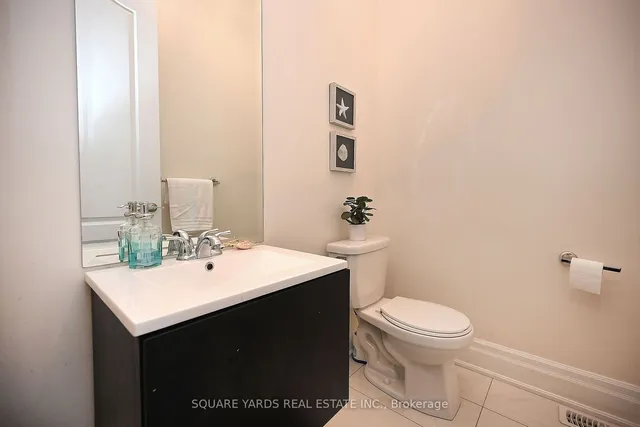 Additional image 13 of 19 Cloverhaven Rd