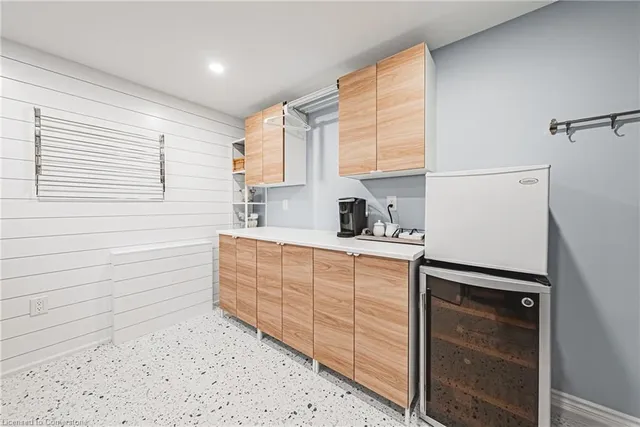 Additional image 34 of 61 Home St