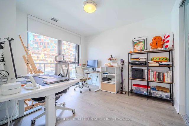 Additional image 10 of 118 Merchants' Wharf Ave Unit 322