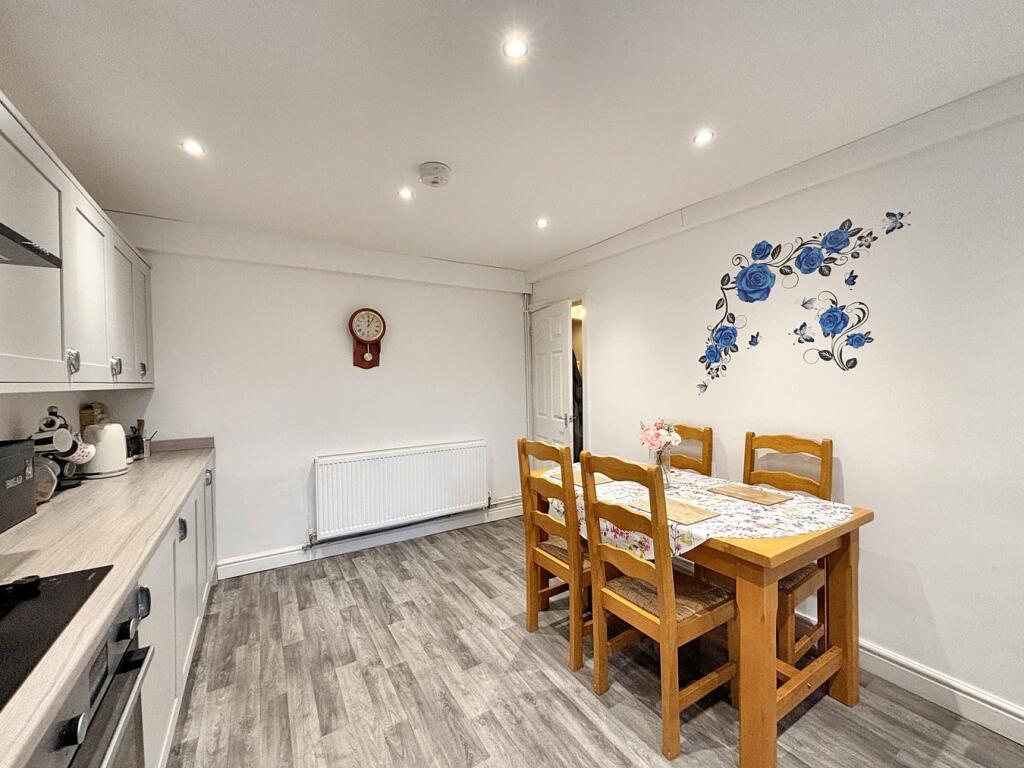 Additional image 7 of Albion Road, Bradford, BD10