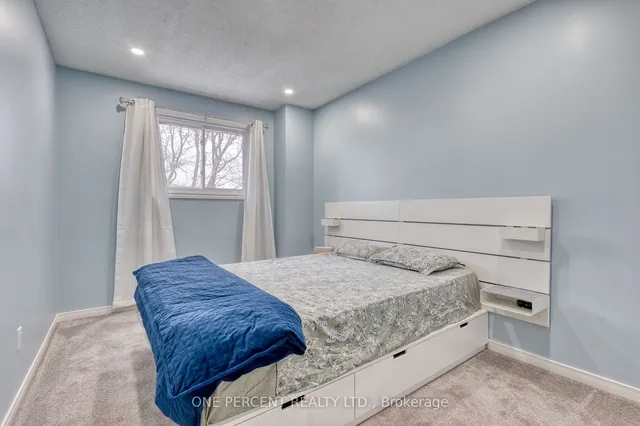 Additional image 20 of 139 Essling Ave