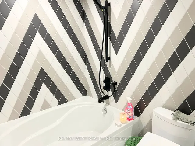 Additional image 19 of 3 Rowntree Rd Unit 1210