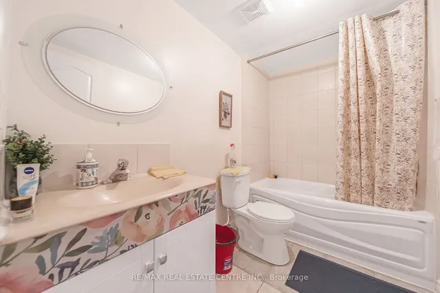 Additional image 5 of 103 Cedar Lake Cres