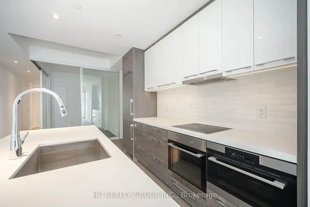 Additional image 11 of 488 University Ave Unit 2208