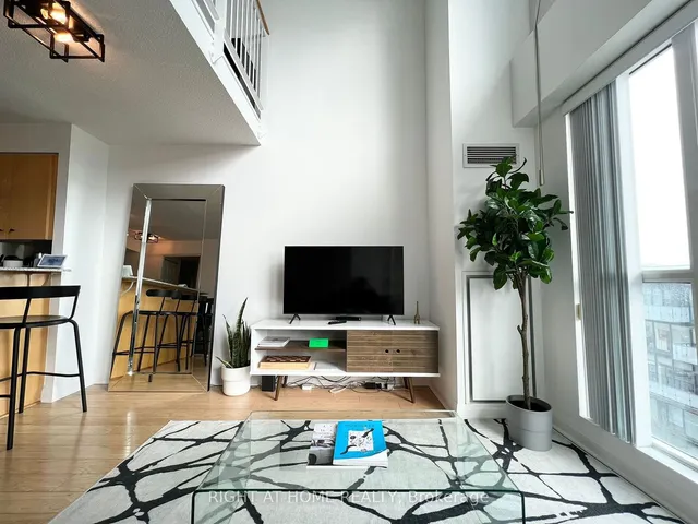 Additional image 4 of 18 Merton St Unit 507