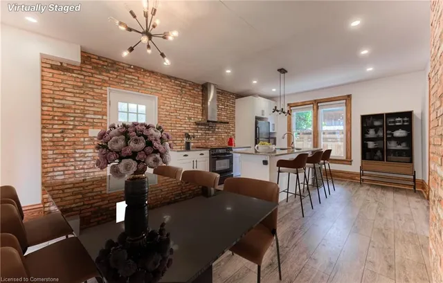 Additional image 18 of 2 Hilda Pl