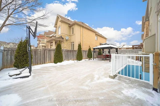 Additional image 34 of 1 Sage Meadow Cres