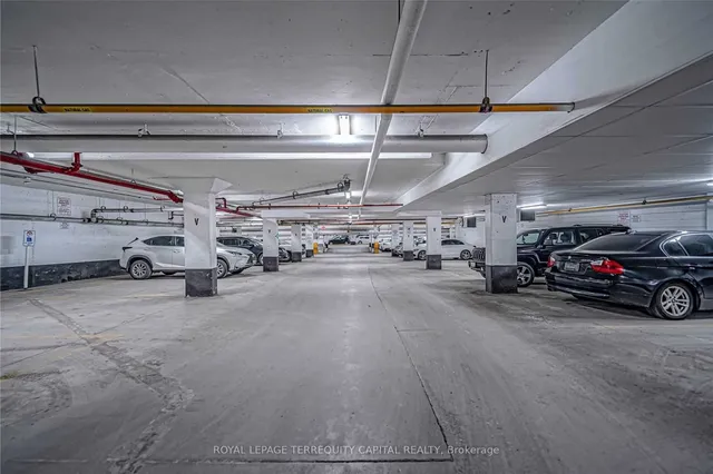 Additional image 38 of 871 Wilson Ave Unit 34