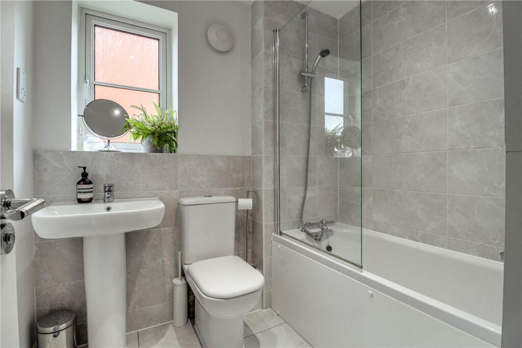 Additional image 9 of Neville Close, St. Albans, Hertfordshire, AL3