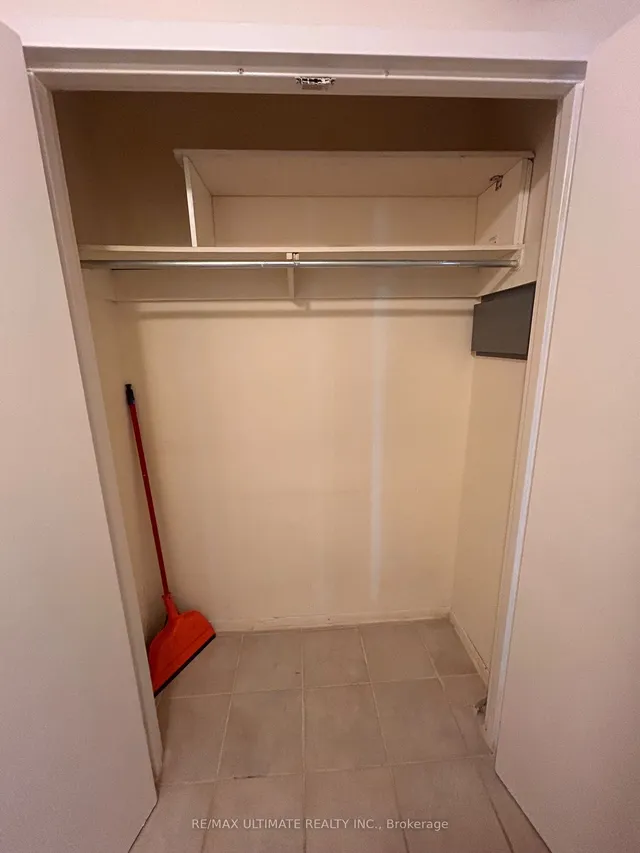 Additional image 15 of 151 La Rose Ave Unit 409