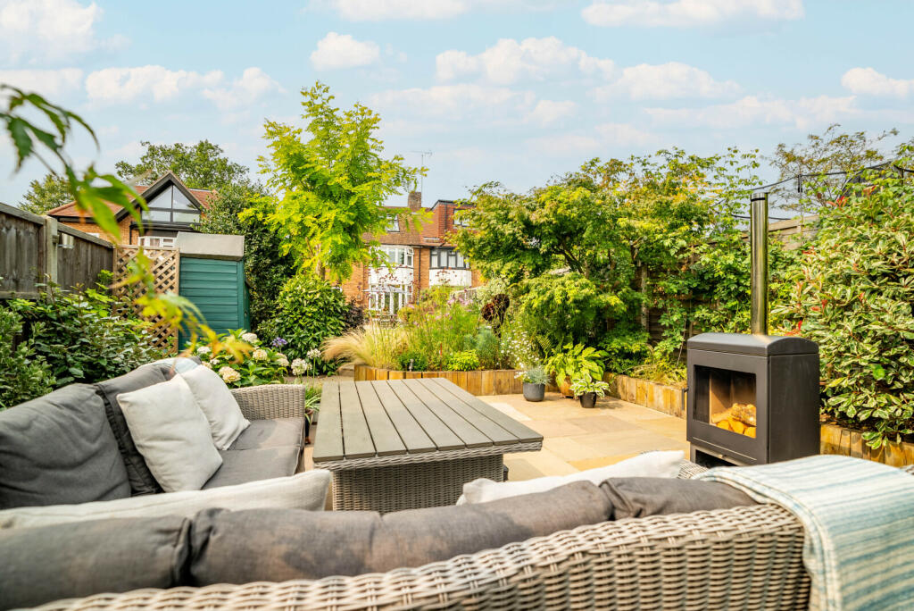 Additional image 22 of Beaumont Avenue, St. Albans, Hertfordshire, AL1