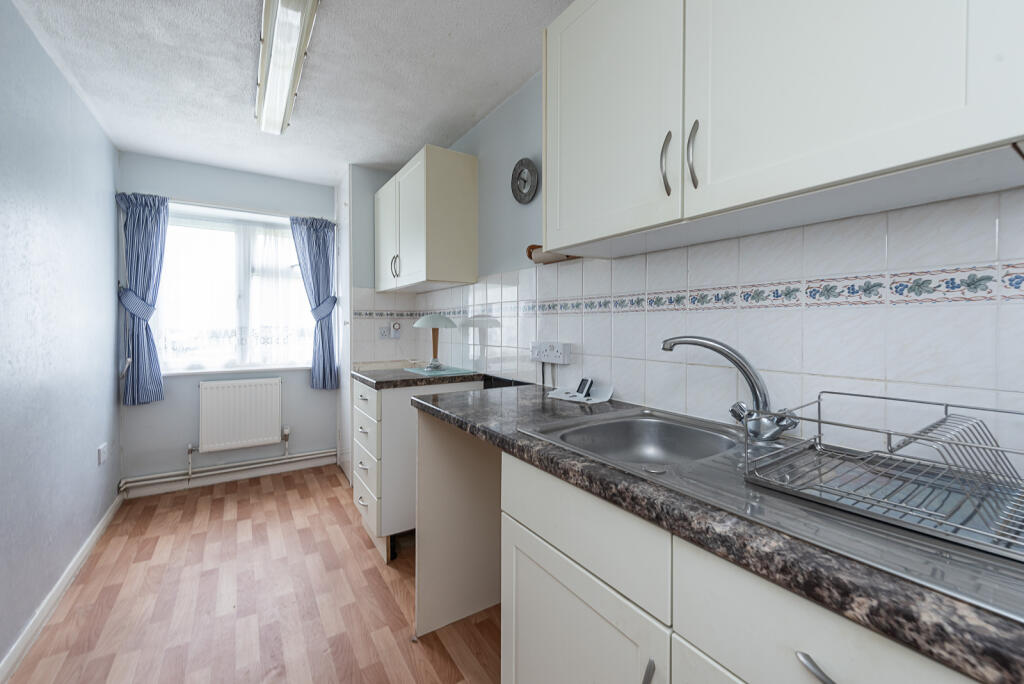 Additional image 10 of The Ridgeway, St. Albans, Hertfordshire, AL4