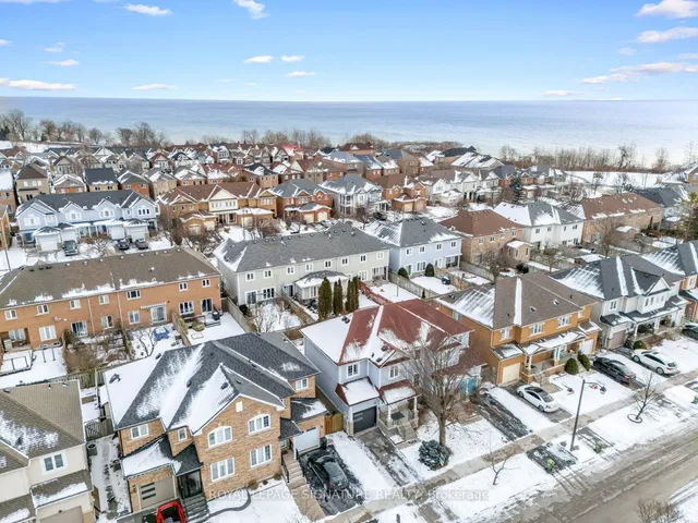 Additional image 32 of 45 Freeport Dr