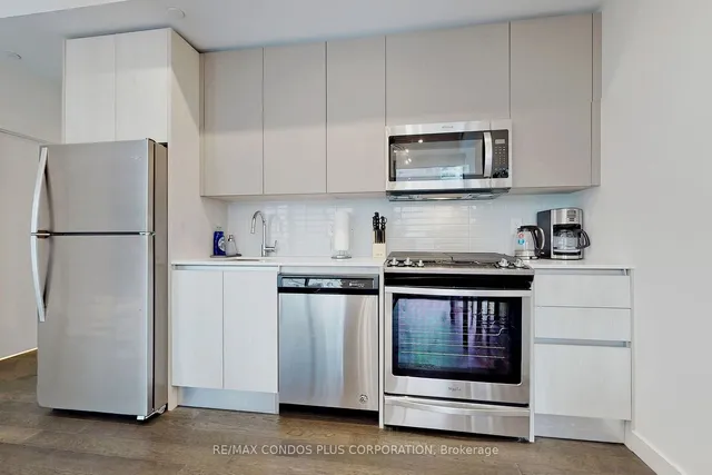 Additional image 8 of 2A Church St Unit 705