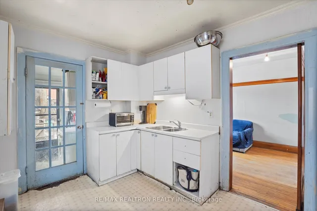 Additional image 10 of 19 Lesmount Ave