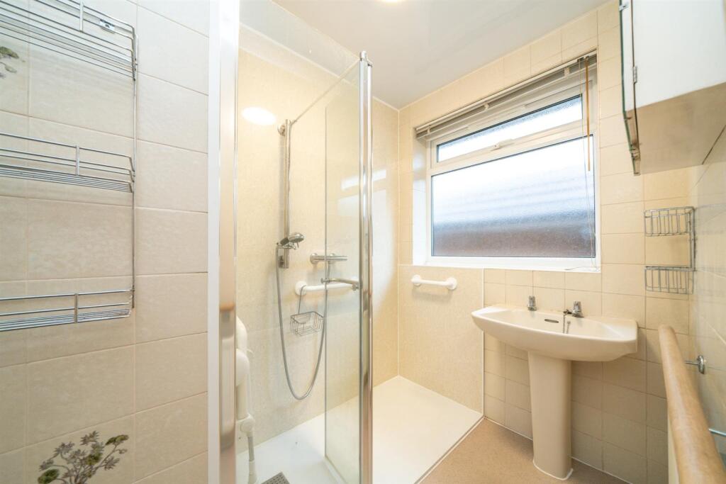 Additional image 10 of Butt Field View, St. Albans