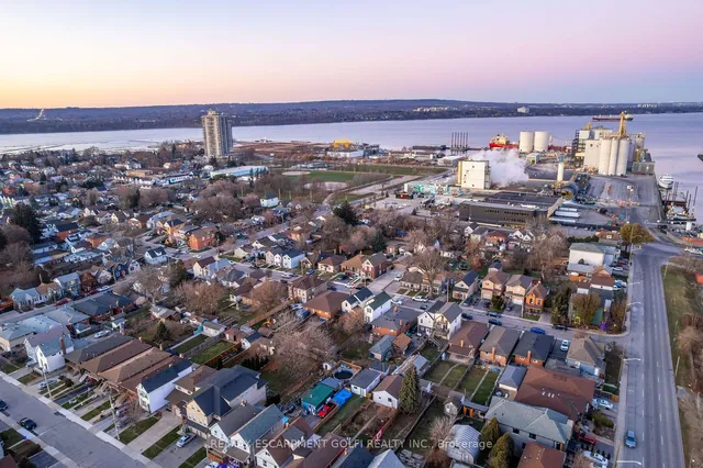 Additional image 40 of 222 Wood St