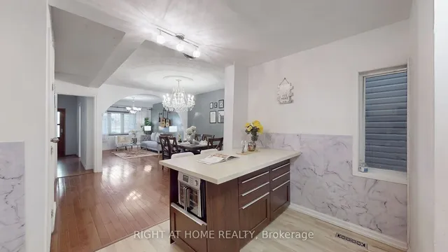 Additional image 12 of 28 Fennings St