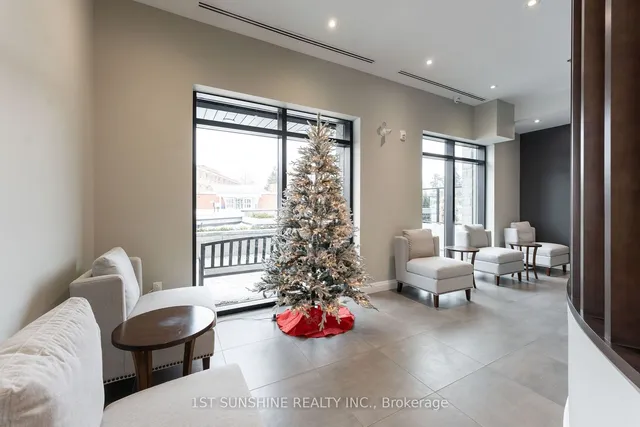 Additional image 4 of 1 Redfern Ave Unit 322