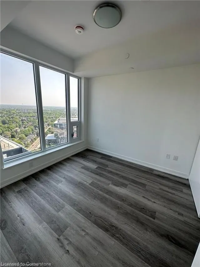 Additional image 20 of 15 Wellington St Unit 2612