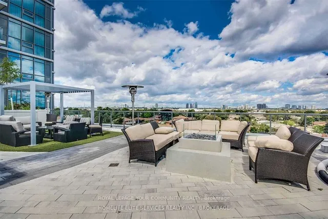 Additional image 31 of 1185 The Queensway Unit 517