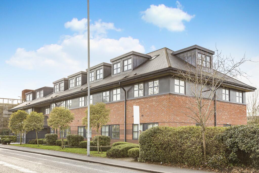 Great North Road, Hatfield, Hertfordshire, AL9