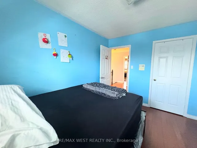 Additional image 30 of 32 Loons Call Cres