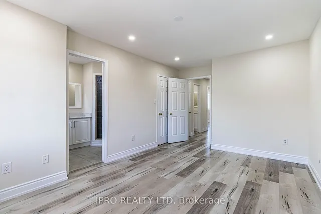 Additional image 28 of 43 Axelrod Ave