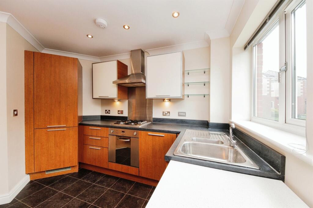 Additional image 6 of Haslucks Green Road, Shirley, Solihull