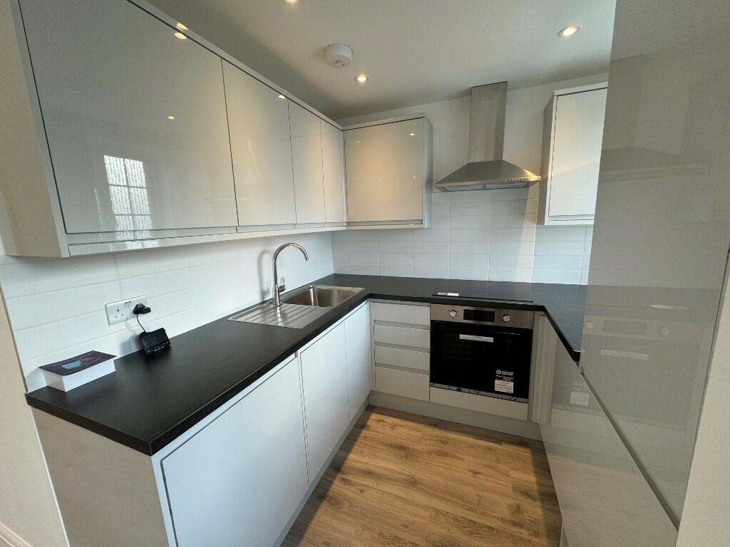 Additional image 4 of Bradmore Green, AL9