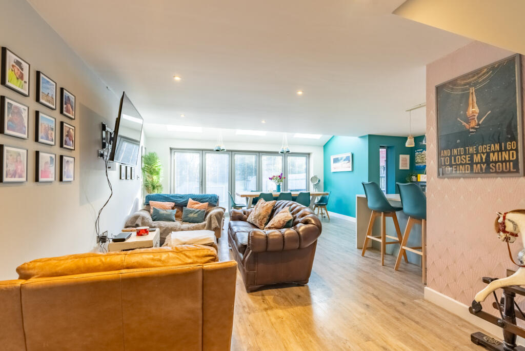 Additional image 4 of Cavan Road, Redbourn, St. Albans, Hertfordshire, AL3