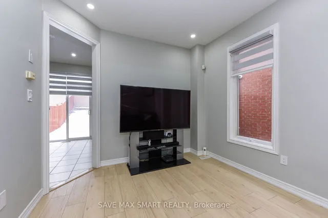 Additional image 8 of 72 Rocky Point Cres