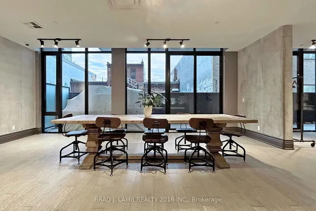 Additional image 29 of 608 Richmond St Unit 520