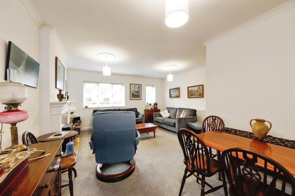 Additional image 6 of Ernsford Close, Dorridge, Solihull