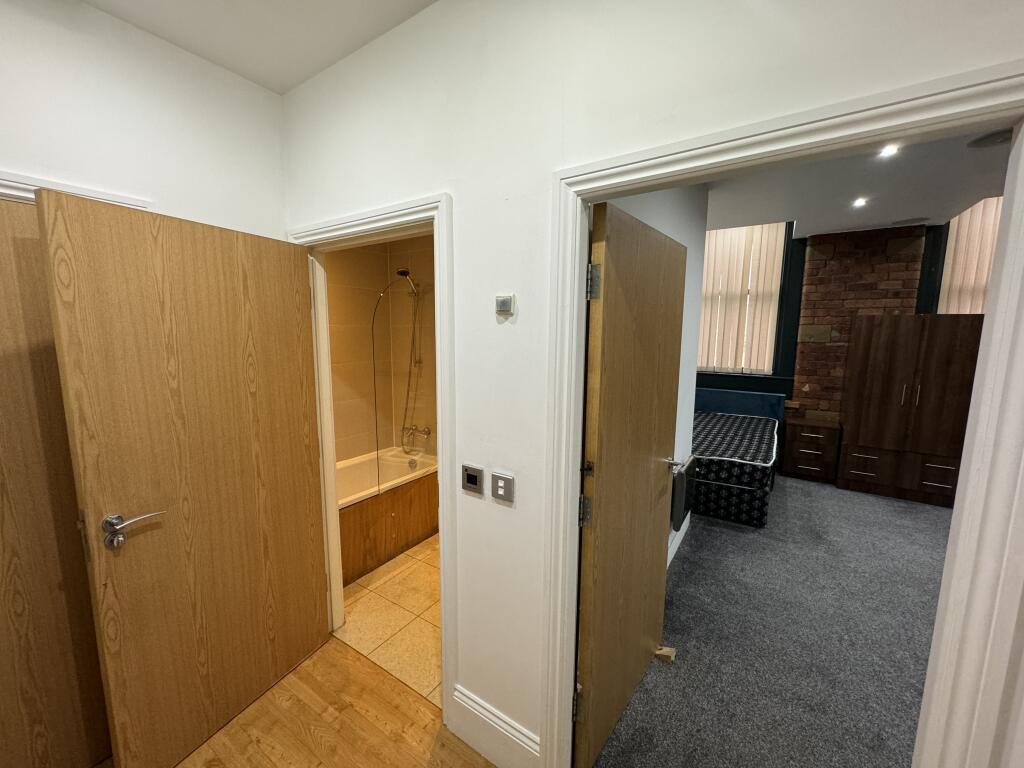 Additional image 8 of Apt 24, Albion House #384793