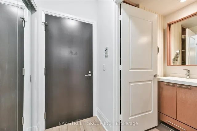 Additional image 10 of 100 Harrison Garden Blvd Unit 815