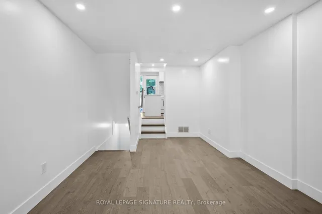 Additional image 13 of 275 Broadview Ave Unit 92