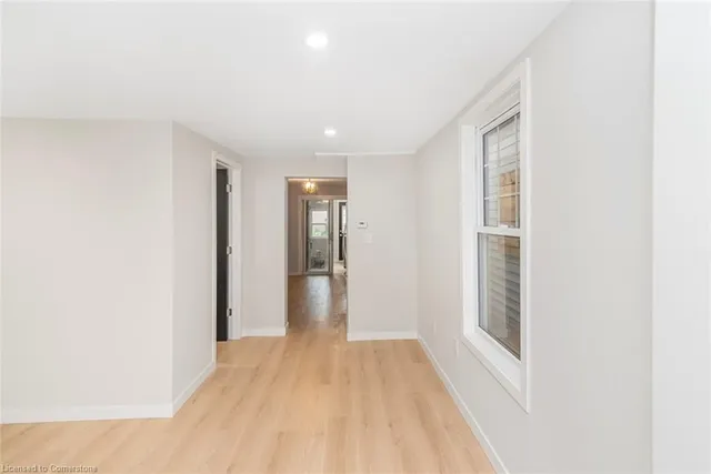 Additional image 10 of 583 John Street St