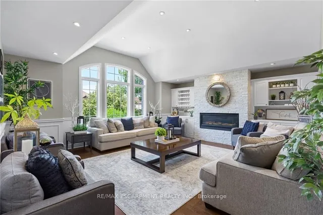 Additional image 12 of 8 Orr Cres