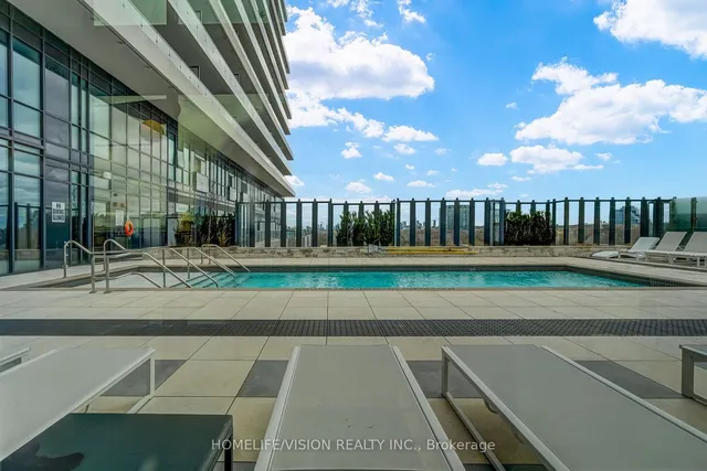 Additional image 39 of 30 Inn On The Park Dr Unit 910