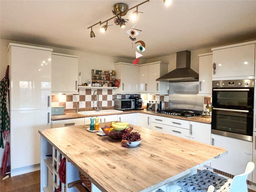 Additional image 34 of Neptune Road, Westbury