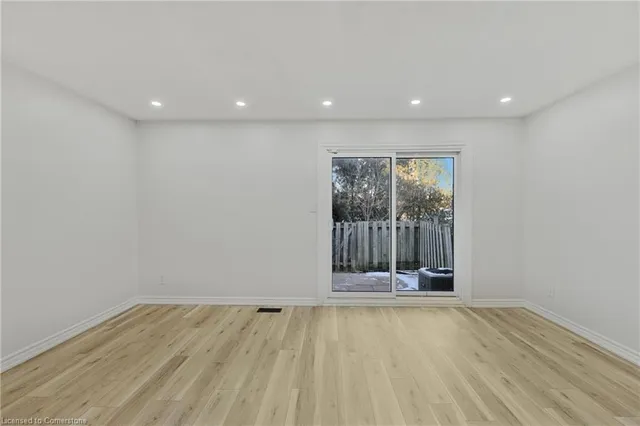 Additional image 13 of 1420 Garth St Unit 5